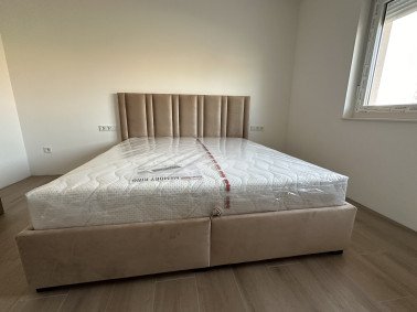 Bed 18