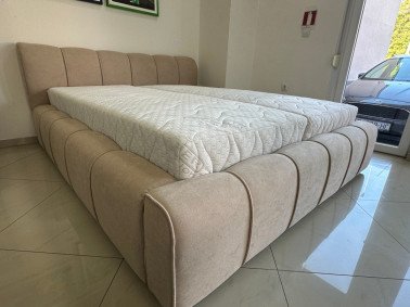 Bed 23