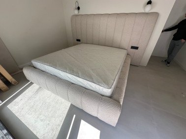 Bed 30